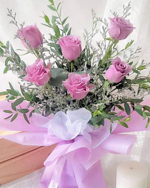 6 Pink Rose Bouquet