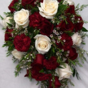 wedding-flowers-jefferson-carroll-boone-perry-iowa-m280a5b70.jpg